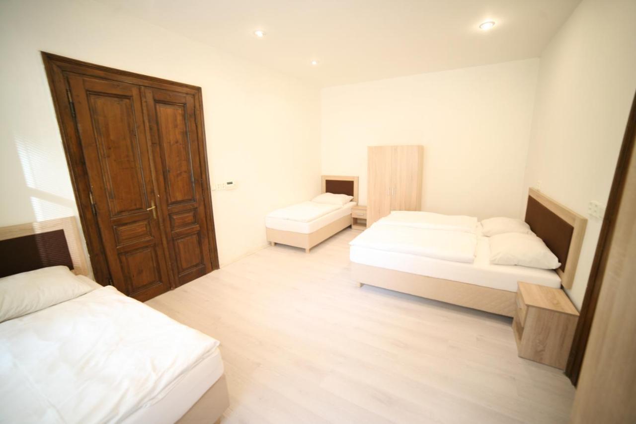 Hotel Leon Прага Екстер'єр фото